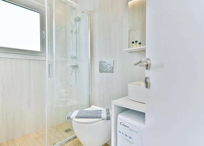 Glassy Apartment