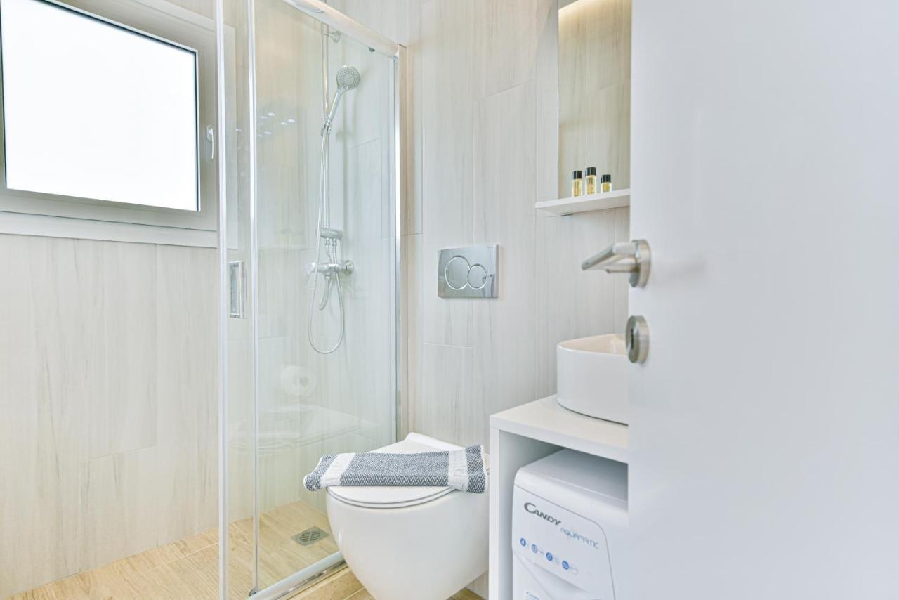 Glassy Apartment